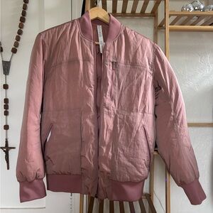 Pink lululemon puffer jacket NWOT